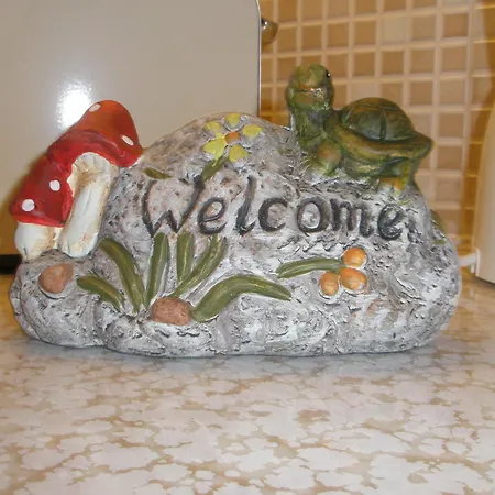 Royalrose Apartament *